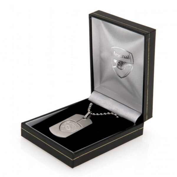 Official Arsenal FC Cut Out Crest Dog Tag & Chain Official Arsenal FC Cut Out Crest Dog Tag & Chain