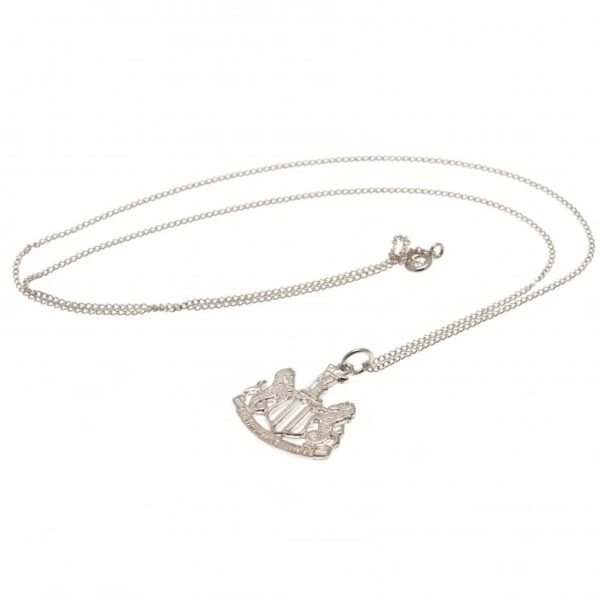 Official Newcastle United FC Sterling Silver Pendant & Chain Official Newcastle United FC Sterling Silver Pendant & Chain
