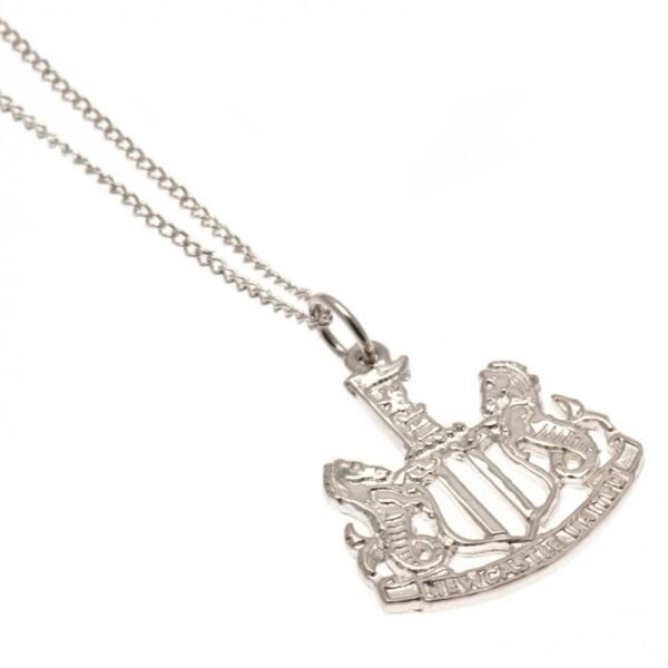 Official Newcastle United FC Sterling Silver Pendant & Chain Official Newcastle United FC Sterling Silver Pendant & Chain