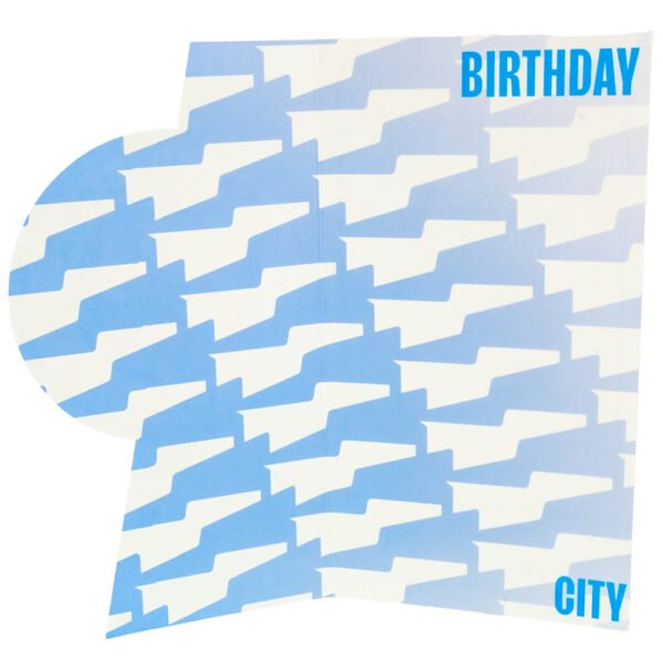 TM-03934-Manchester-City-FC-Birthday-Card-2 Official Manchester City FC Crest Birthday Card