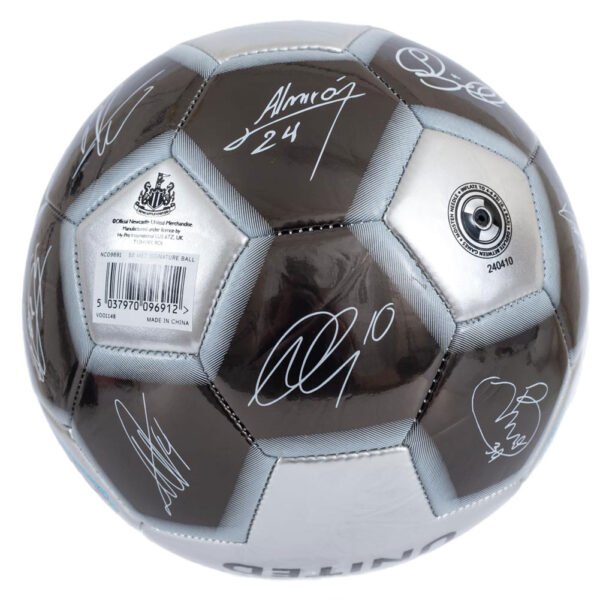 TM-04600-Newcastle-United-FC-Sig-26-Football-3 Official Newcastle United FC Sig 26 Football