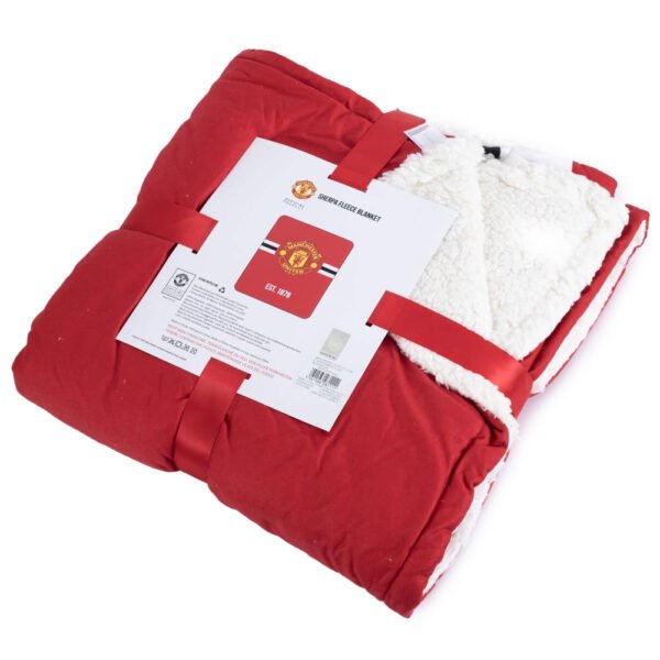 TM-05611-Manchester-United-FC-Core-Stripe-Sherpa-Fleece-Blanket Official Manchester United FC Core Stripe Sherpa Fleece Blanket