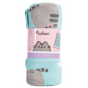 TM-05843-Pusheen-Premium-XL-Fleece-Blanket Official Pusheen Premium XL Fleece Blanket