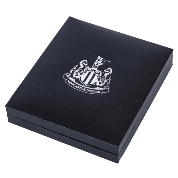 TM-06354-Newcastle-United-FC-Silver-Plated-Boxed-Pendant-4 Official Newcastle United FC Silver Plated Boxed Pendant