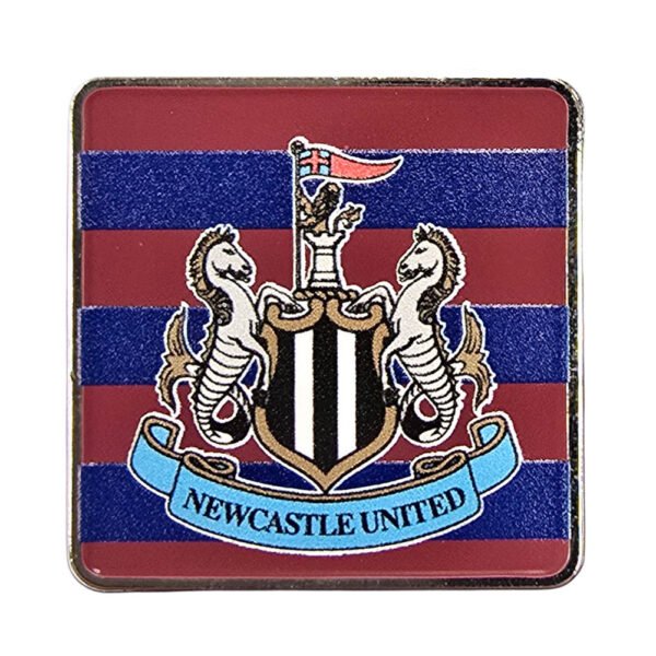 TM-07195-Newcastle-United-FC-95-96-Away-Kit-Keyring-Badge-Set-2 Official Newcastle United FC 95-96 Away Keyring & Badge Set