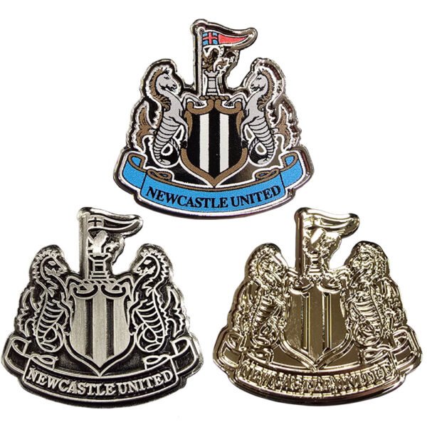 TM-07200-Newcastle-United-FC-3pc-Crest-Badge-Set Official Newcastle United FC 3pc Crest Badge Set